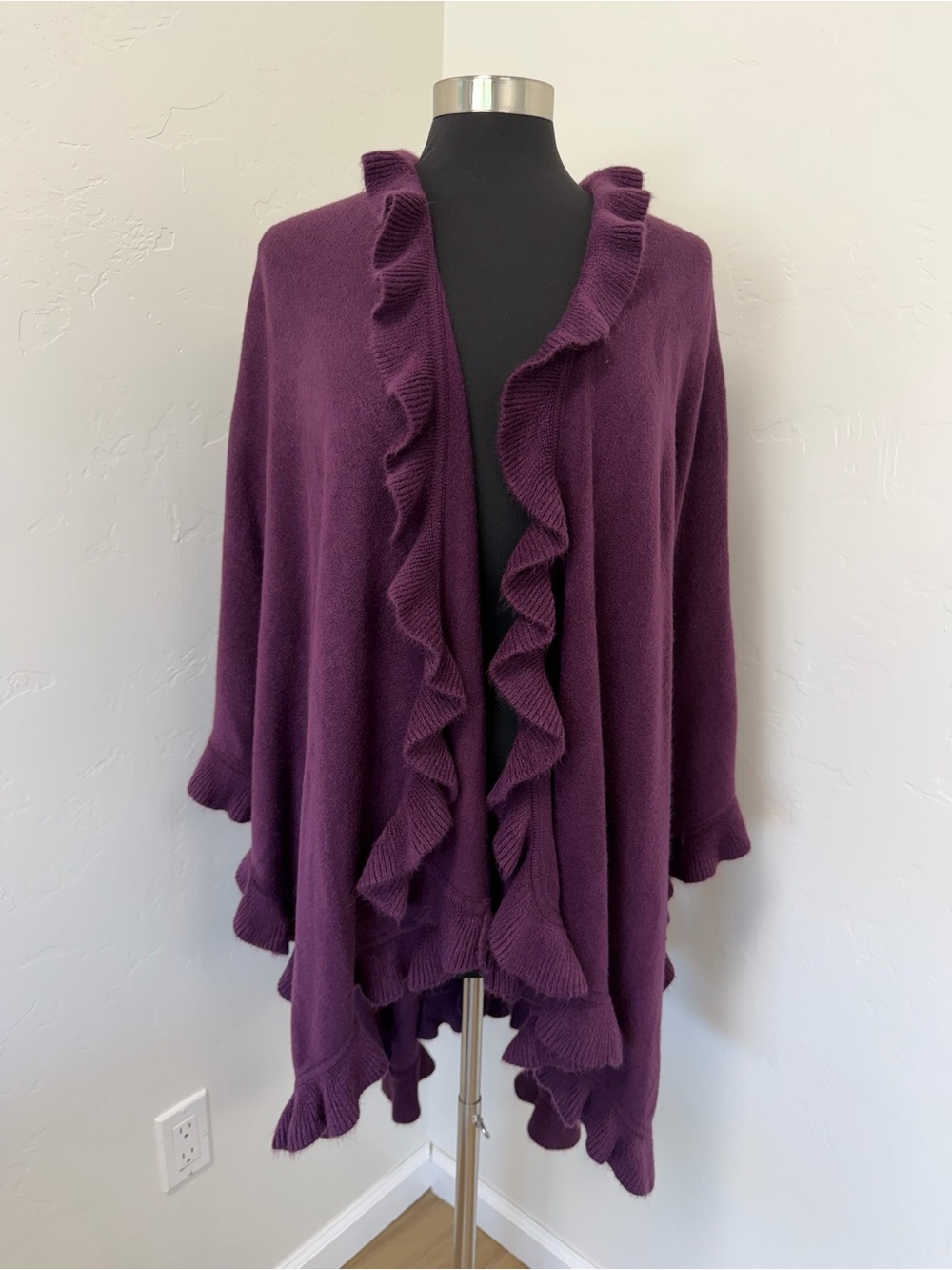 Collection eighteen Plum Ruffle-Trim Open Front Cape Poncho Wrap Size O/S